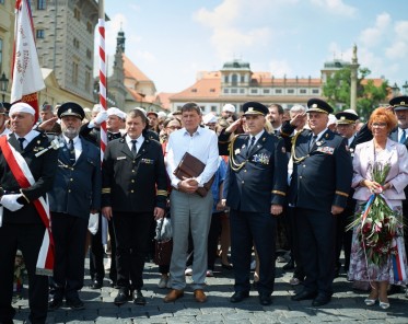 Tisíce lidí si přišly na Kampu pro kominické štěstí